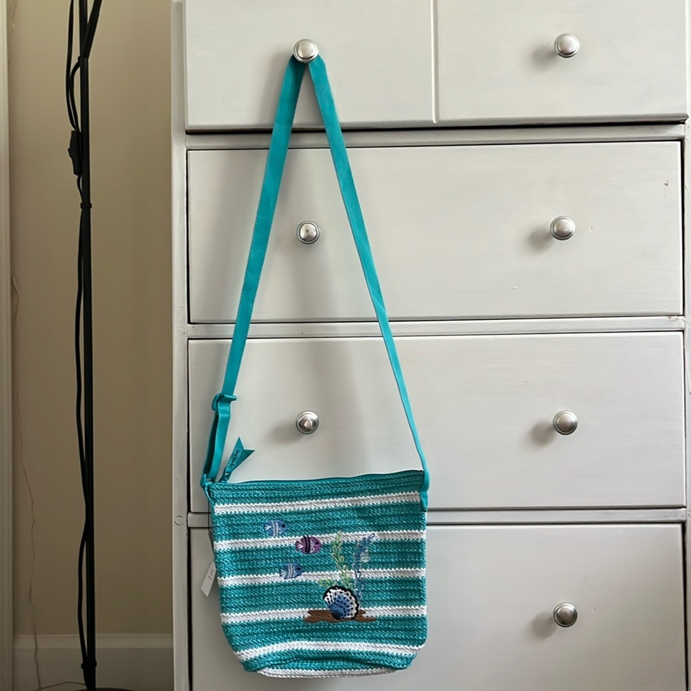 Vera Bradley straw bucket crossbody